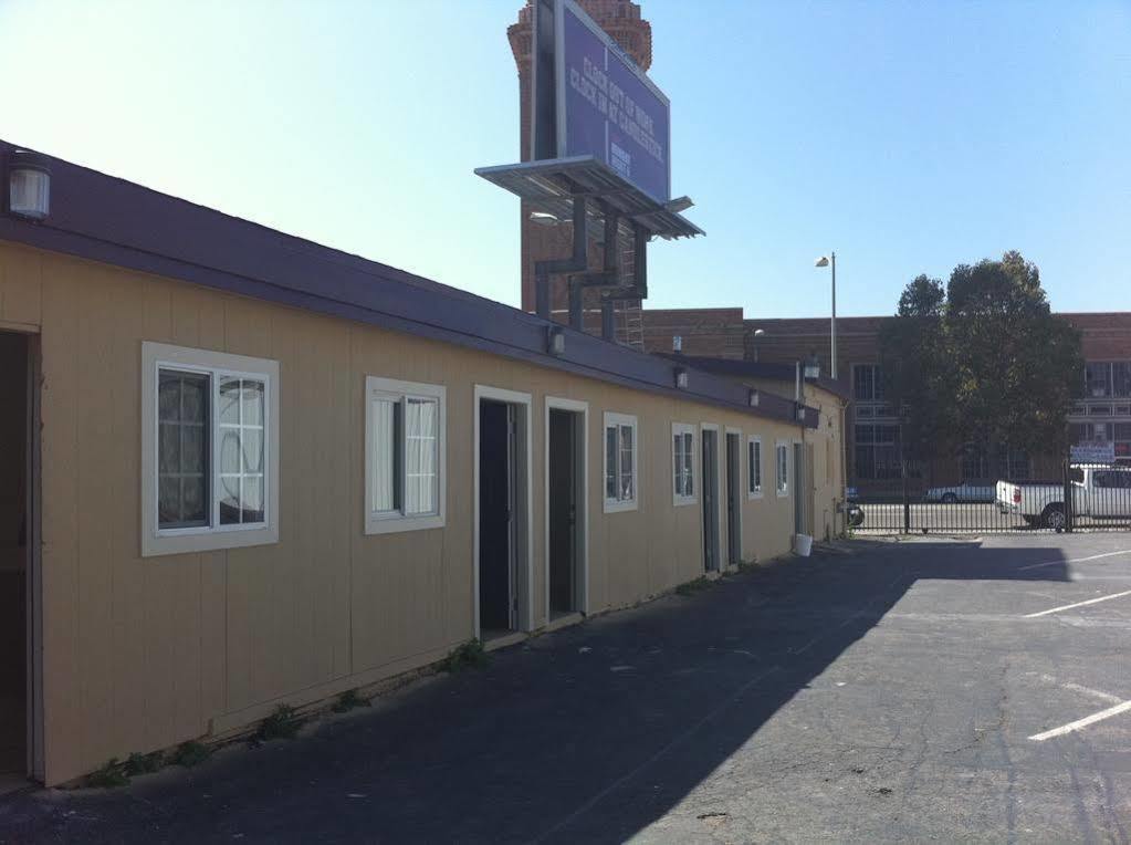 International Casa Motel Oakland Exterior photo